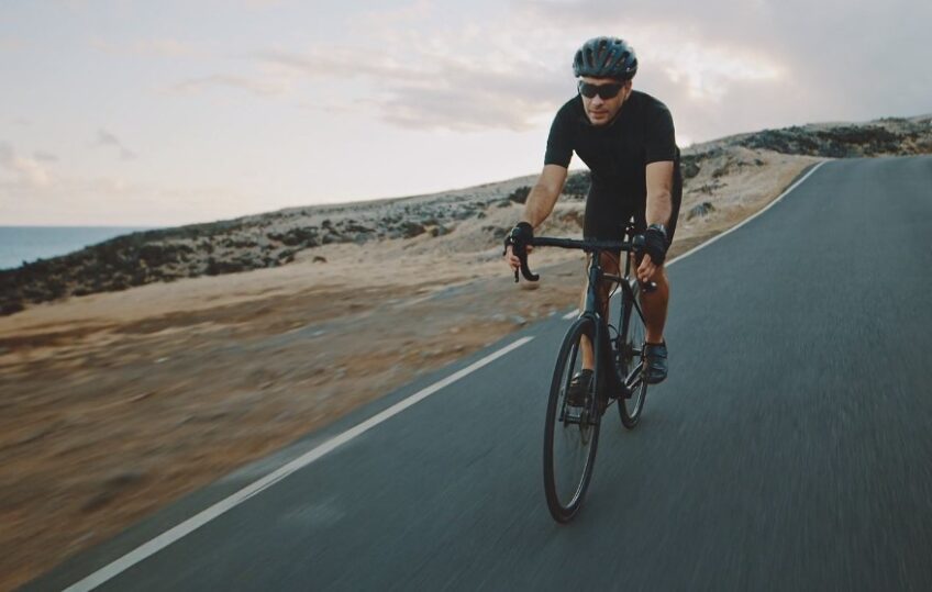 Headband or sweatband cyclinf